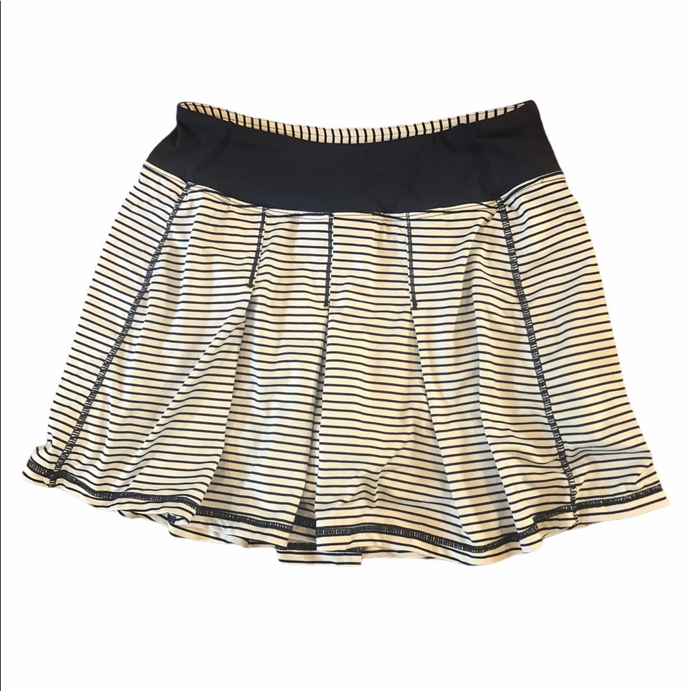 Navy and white striped xs tennis skirt